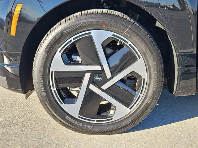 new 2026 Hyundai IONIQ 9 car, priced at $77,465