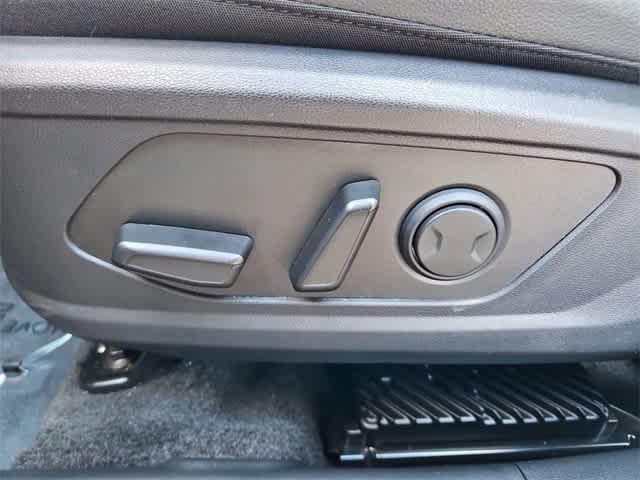 used 2026 Hyundai TUCSON Hybrid car, priced at $39,000