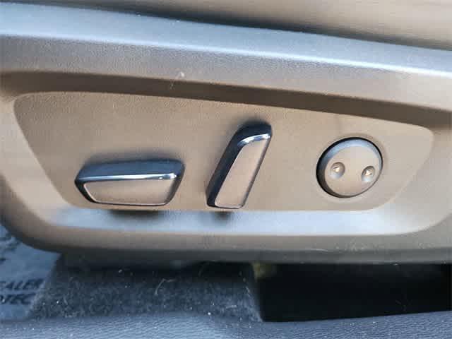 used 2022 Mitsubishi Outlander car, priced at $20,000