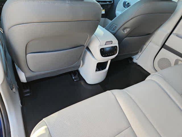 new 2026 Hyundai IONIQ 9 car, priced at $68,530