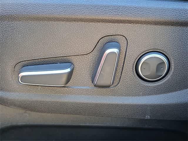 used 2025 Hyundai Palisade car, priced at $31,500