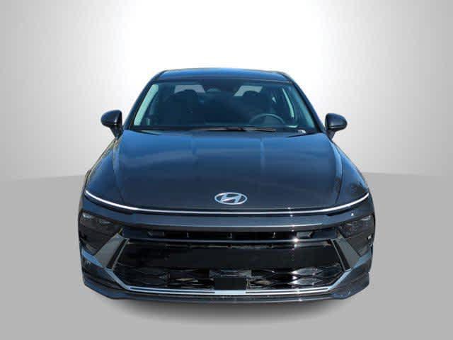 new 2026 Hyundai Sonata Hybrid car, priced at $31,000