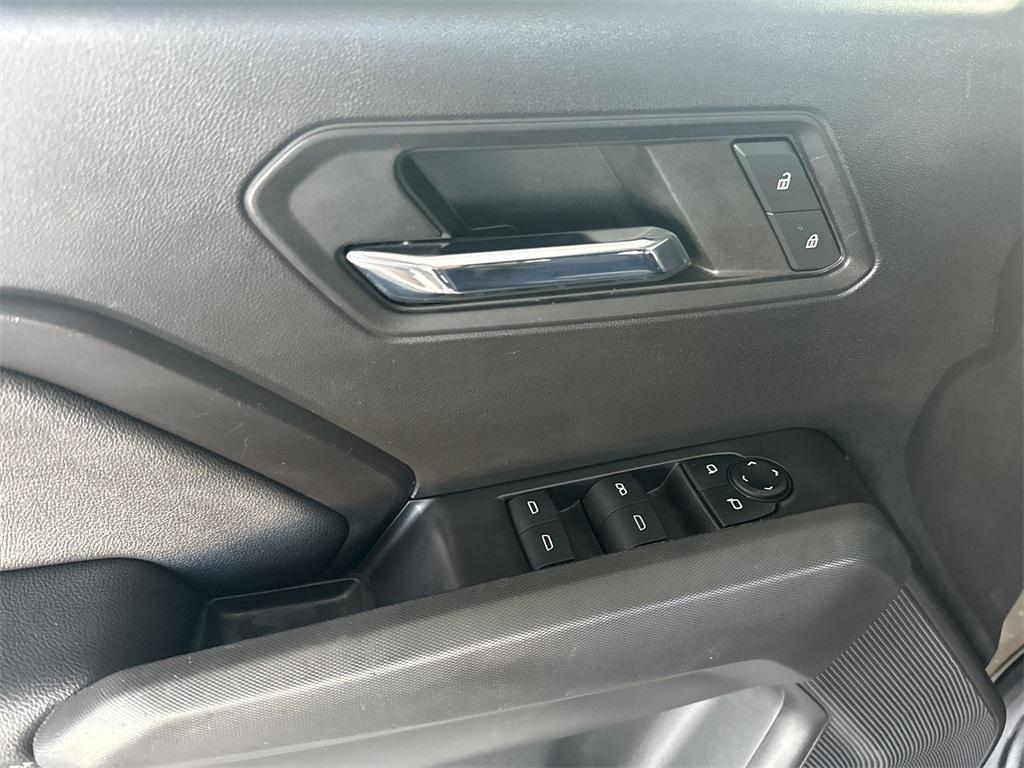 used 2023 Chevrolet Colorado car, priced at $31,441