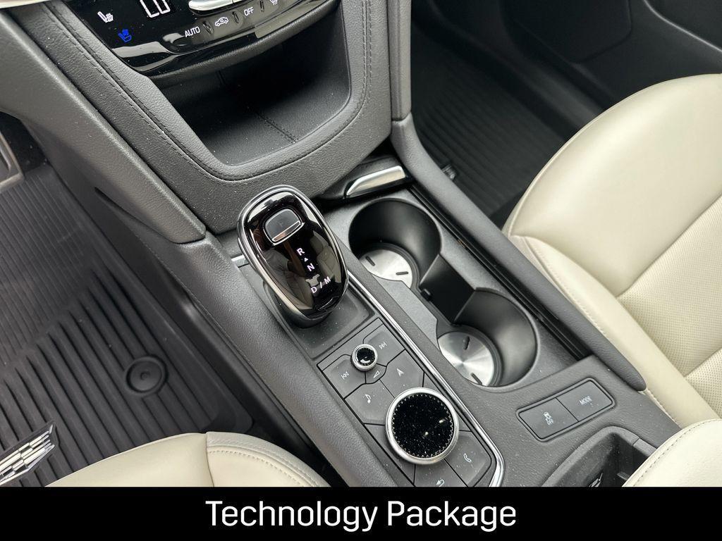 used 2025 Cadillac XT6 car, priced at $57,735
