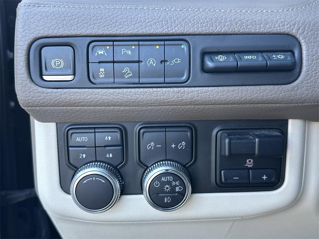 used 2021 GMC Yukon car, priced at $40,851