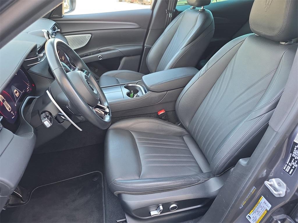 used 2023 Maserati Grecale car, priced at $36,834