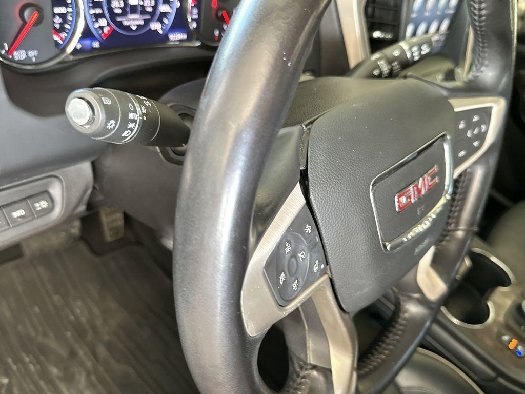 used 2021 GMC Acadia car, priced at $23,800