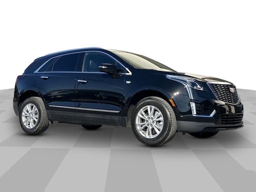 new 2025 Cadillac XT5 car, priced at $40,840