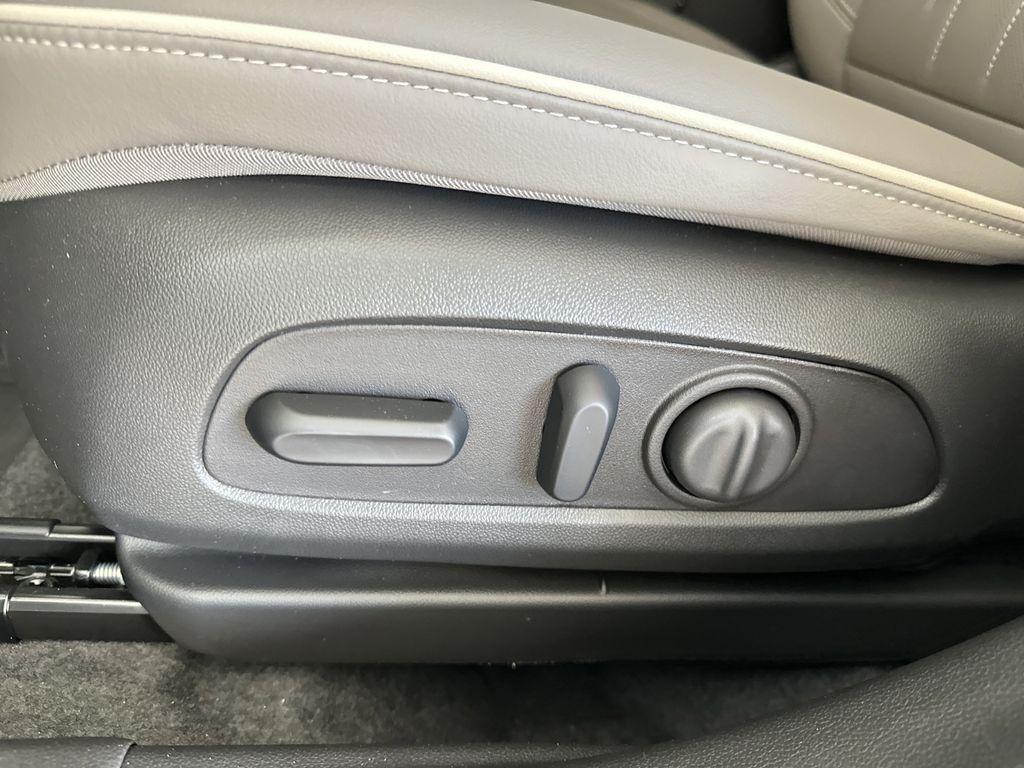 new 2026 Buick Envista car, priced at $32,463