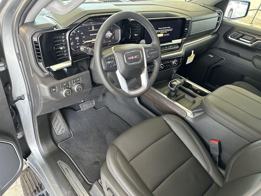new 2026 GMC Sierra 1500 car, priced at $55,070