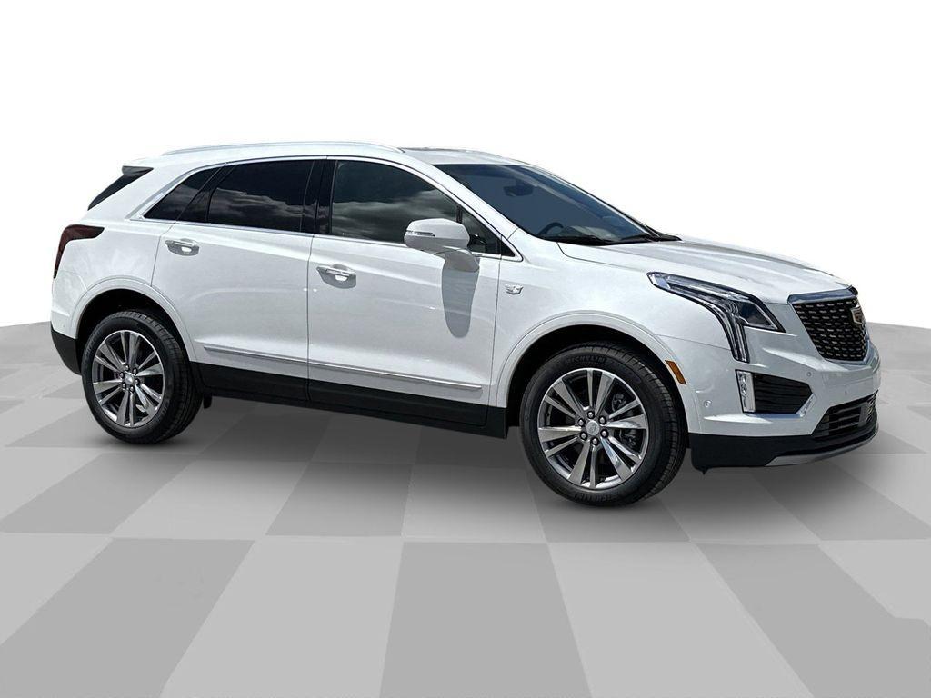 new 2025 Cadillac XT5 car, priced at $52,415