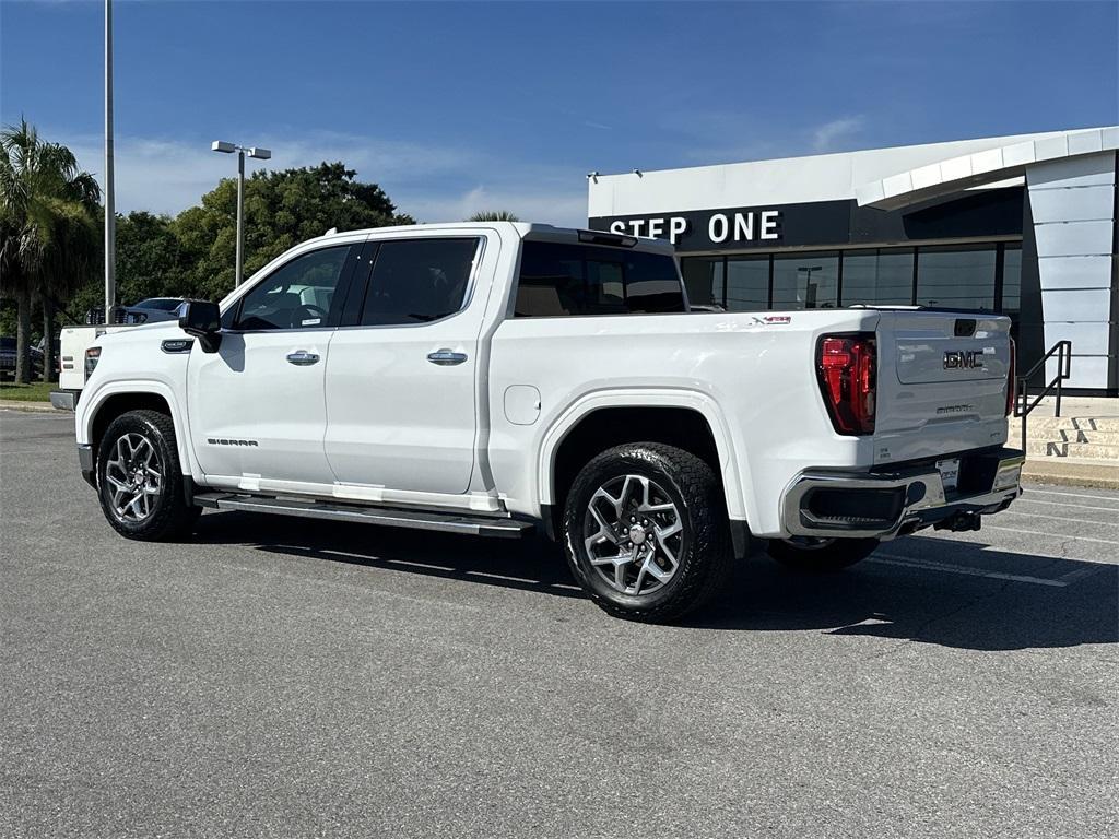 2024 Summit White GMC Sierra 1500