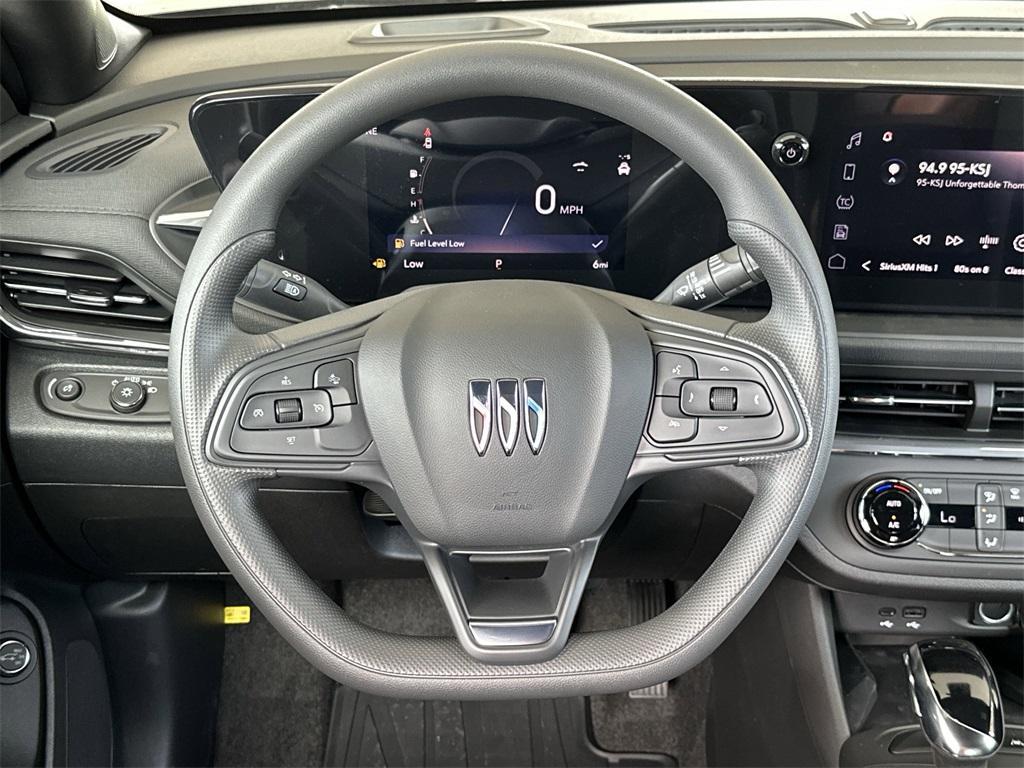 new 2025 Buick Envista car, priced at $24,161