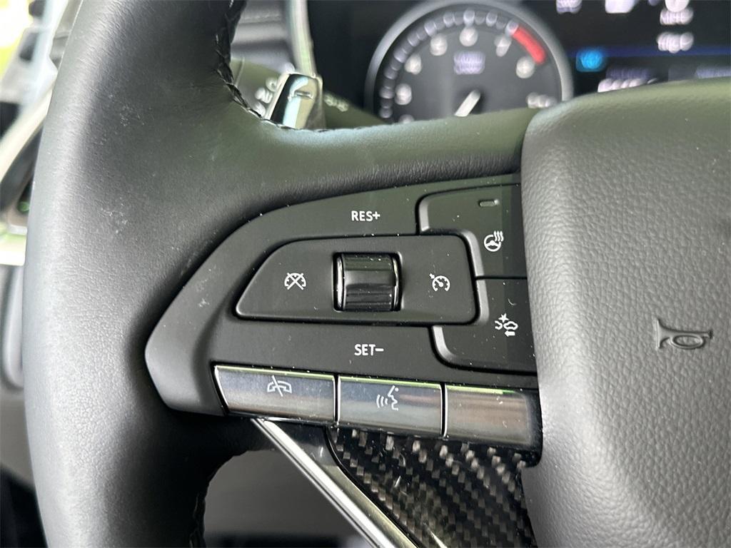 new 2025 Cadillac XT6 car, priced at $63,065