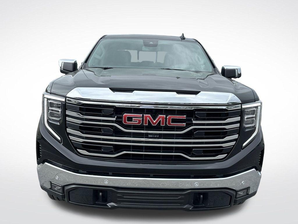 new 2026 GMC Sierra 1500 car, priced at $55,320