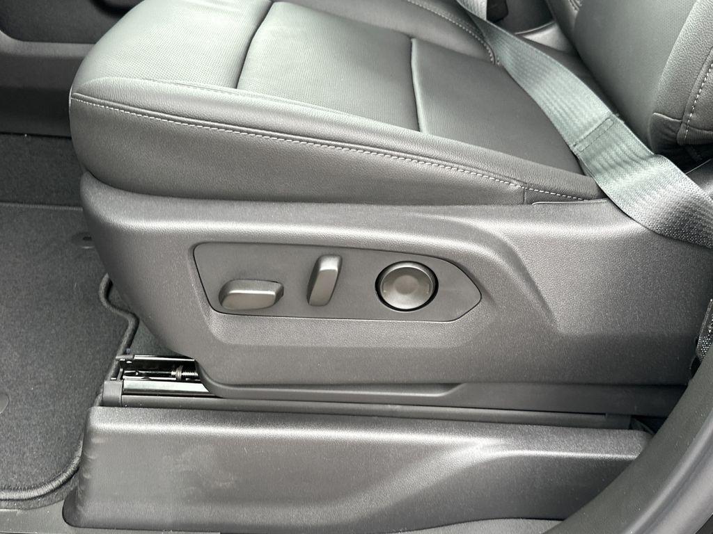 new 2026 GMC Sierra 1500 car, priced at $55,320