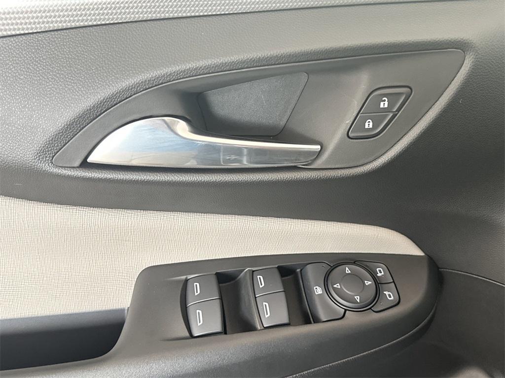 new 2026 Buick Envista car, priced at $31,320