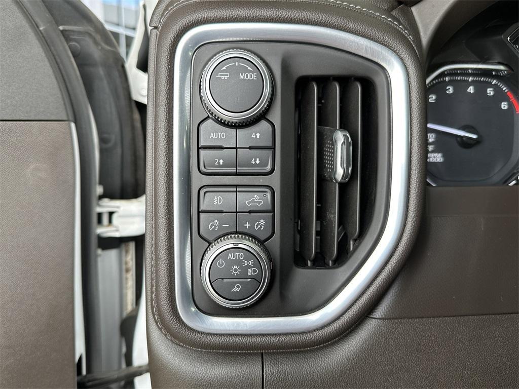 used 2021 GMC Sierra 1500 car, priced at $33,242