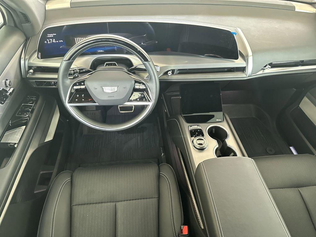 used 2026 Cadillac VISTIQ car, priced at $67,991