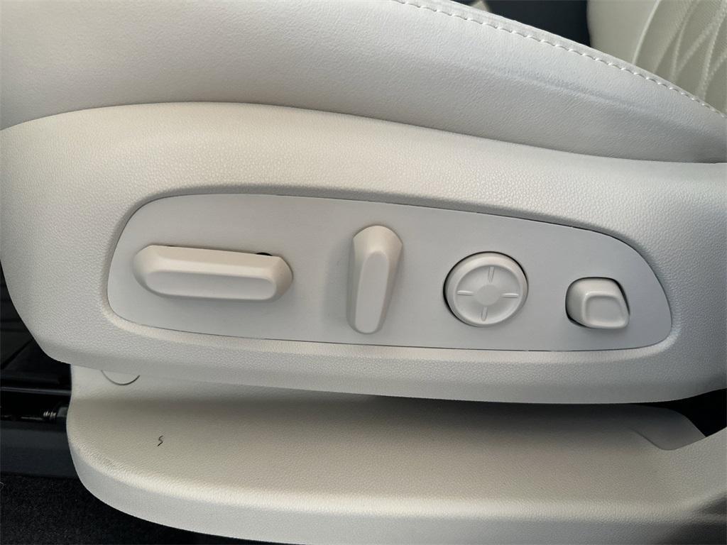 used 2023 Buick Enclave car, priced at $38,705