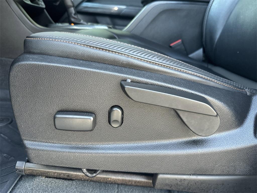 used 2021 GMC Canyon car, priced at $29,431