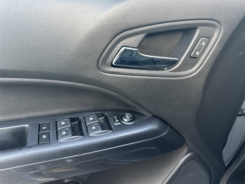 used 2021 GMC Canyon car, priced at $29,431