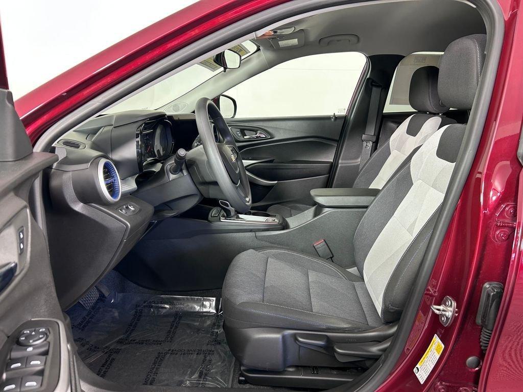used 2024 Chevrolet Trax car, priced at $22,190