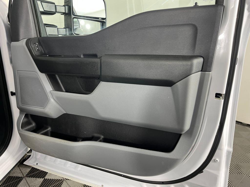 used 2024 Ford F-250 car, priced at $43,895