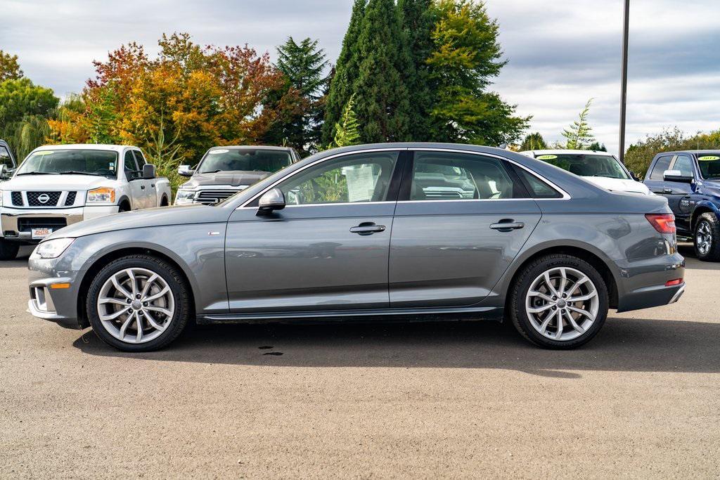 Audi A4 view 13
