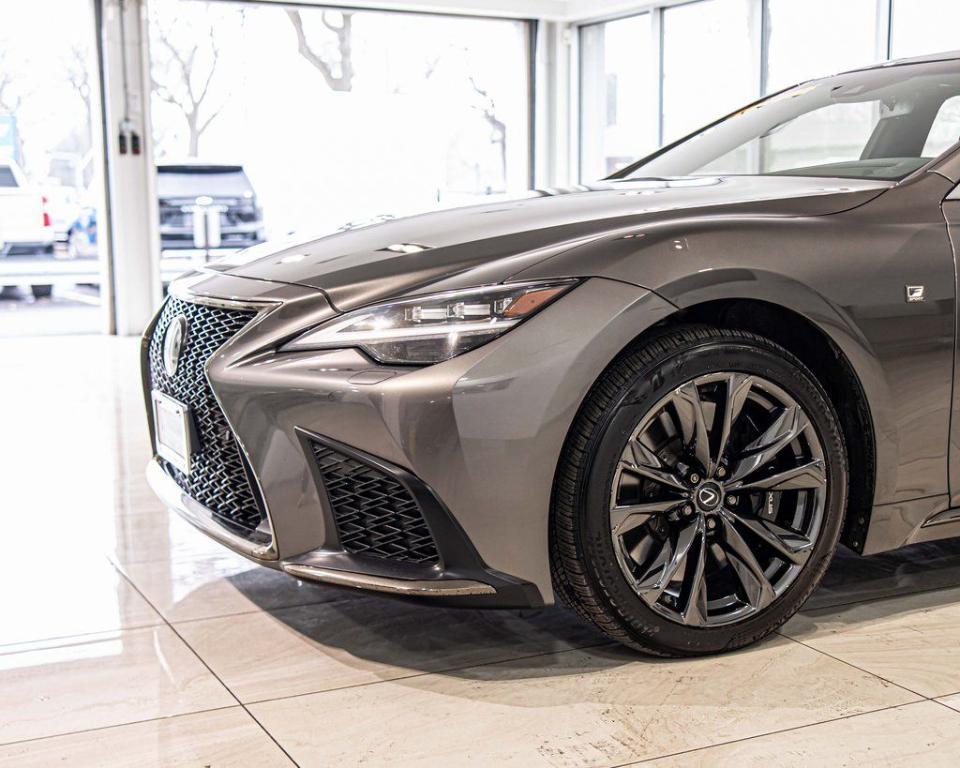 used 2022 Lexus LS 500 car, priced at $53,888