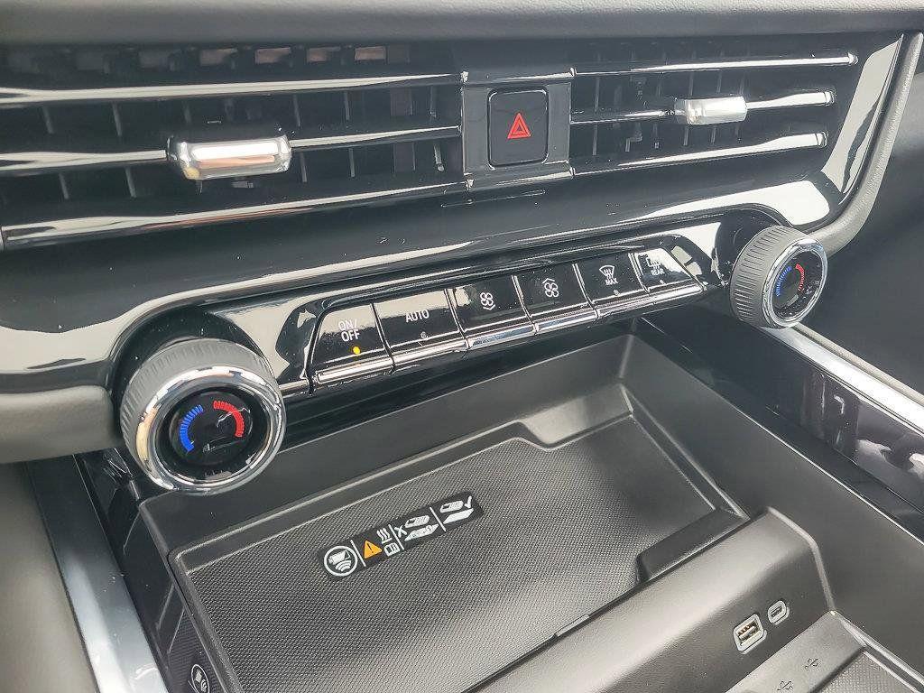 used 2025 Chevrolet Tahoe car, priced at $74,888