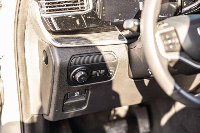 used 2022 Jeep Wagoneer car, priced at $42,888