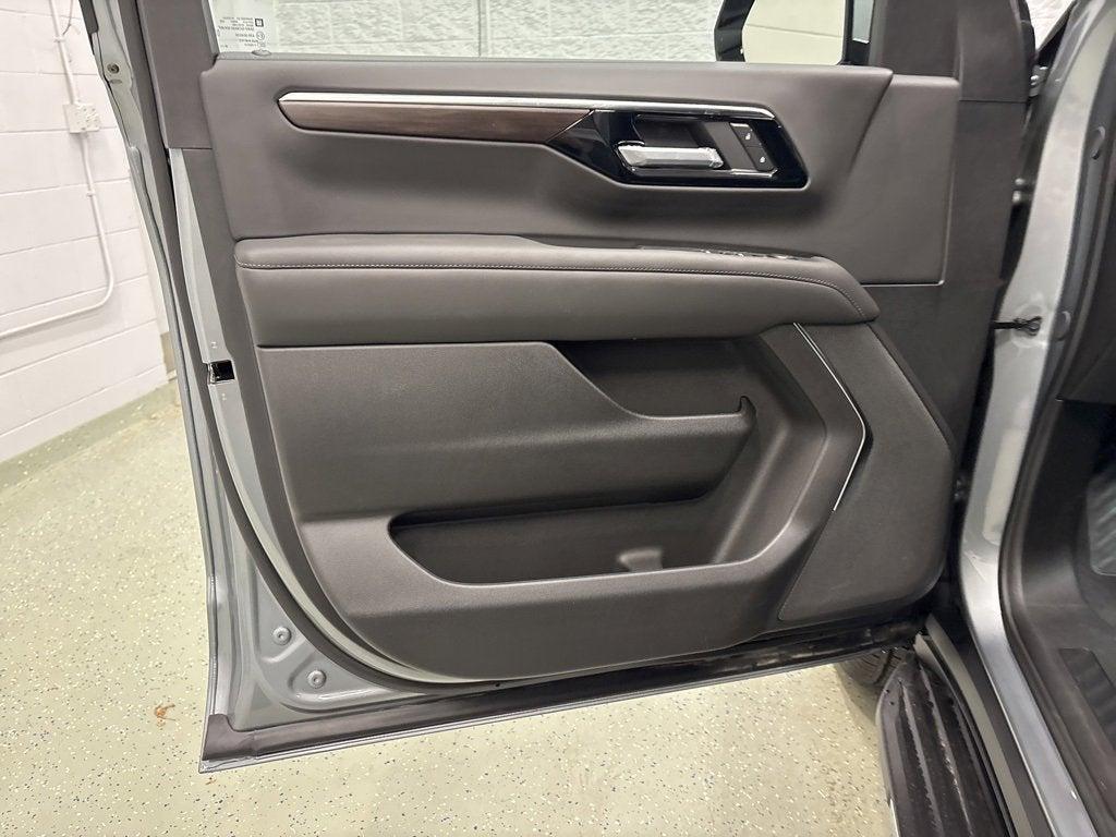 new 2026 Chevrolet Suburban car, priced at $67,085