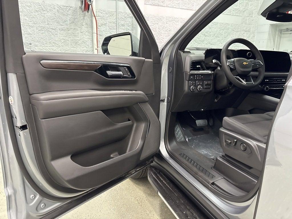 new 2026 Chevrolet Suburban car, priced at $67,085