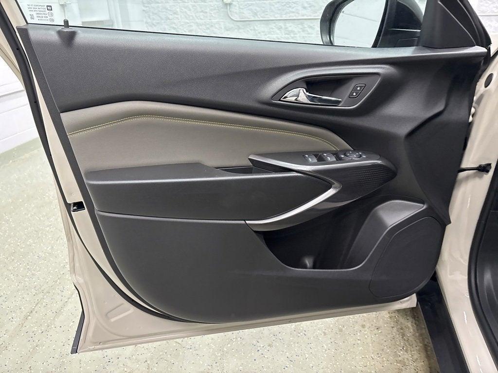 new 2026 Chevrolet Trax car, priced at $28,010