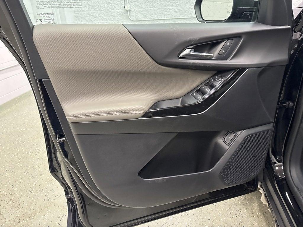 new 2026 Chevrolet Equinox car, priced at $31,590