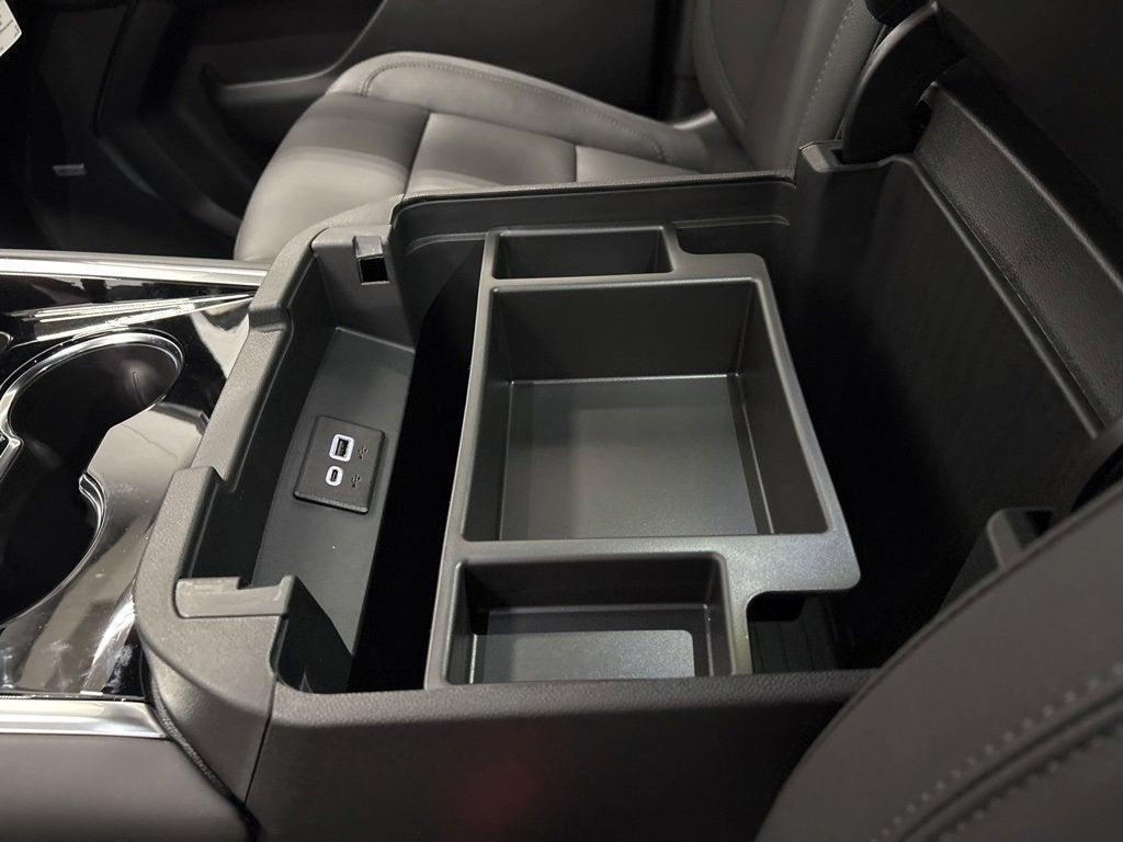 new 2026 Chevrolet Suburban car, priced at $72,270