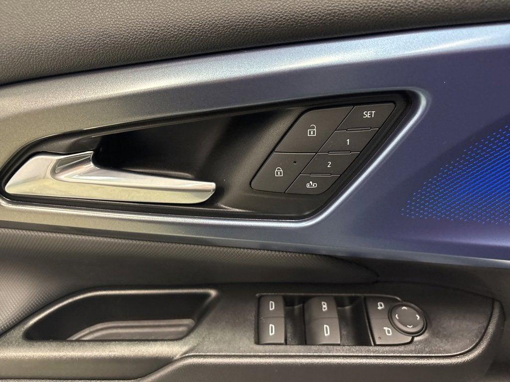 used 2024 Chevrolet Equinox EV car, priced at $23,999