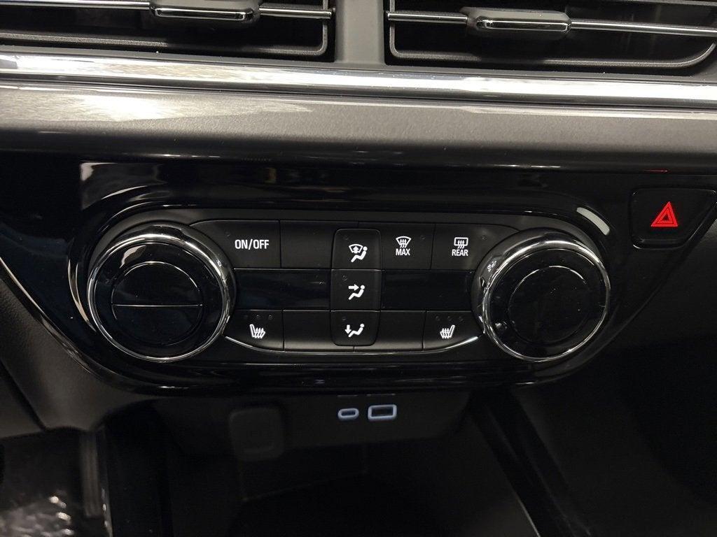 new 2026 Chevrolet Trax car, priced at $27,115