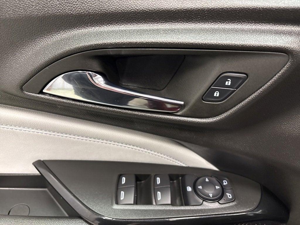 used 2025 Chevrolet Trax car, priced at $23,999