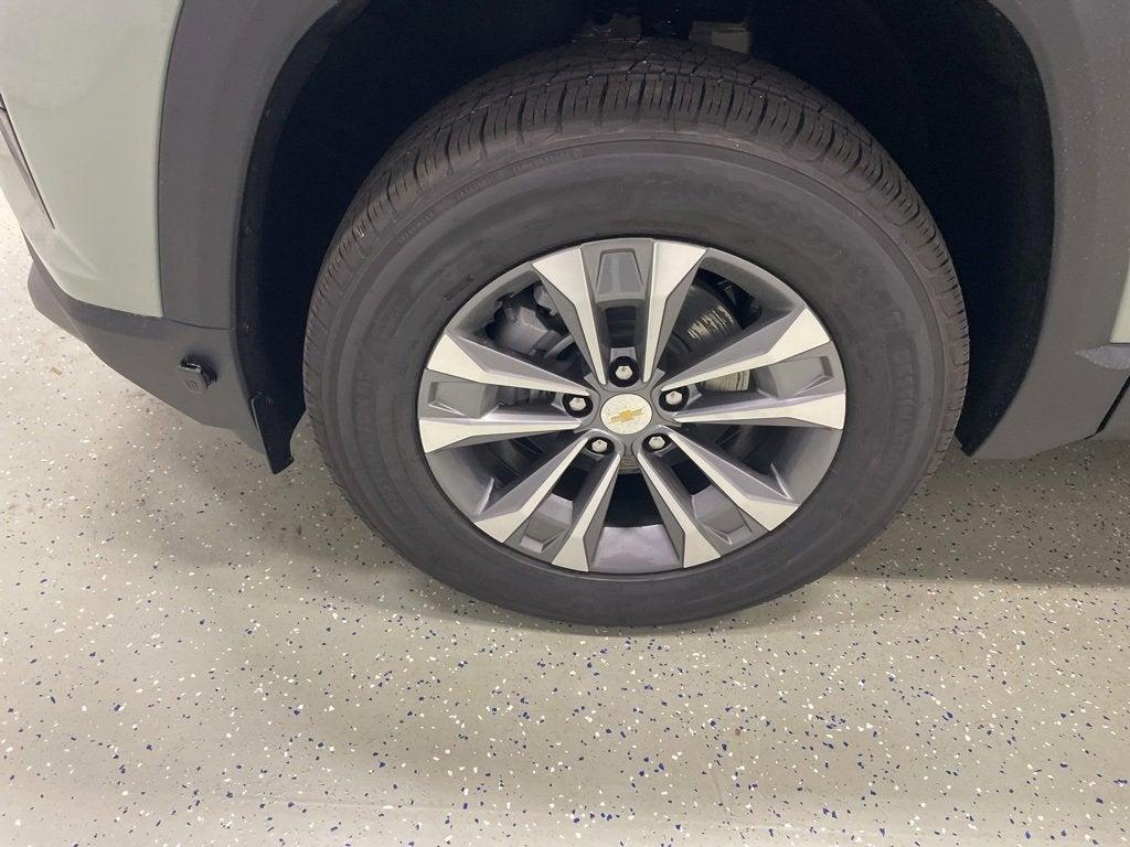 new 2026 Chevrolet Equinox car, priced at $27,999