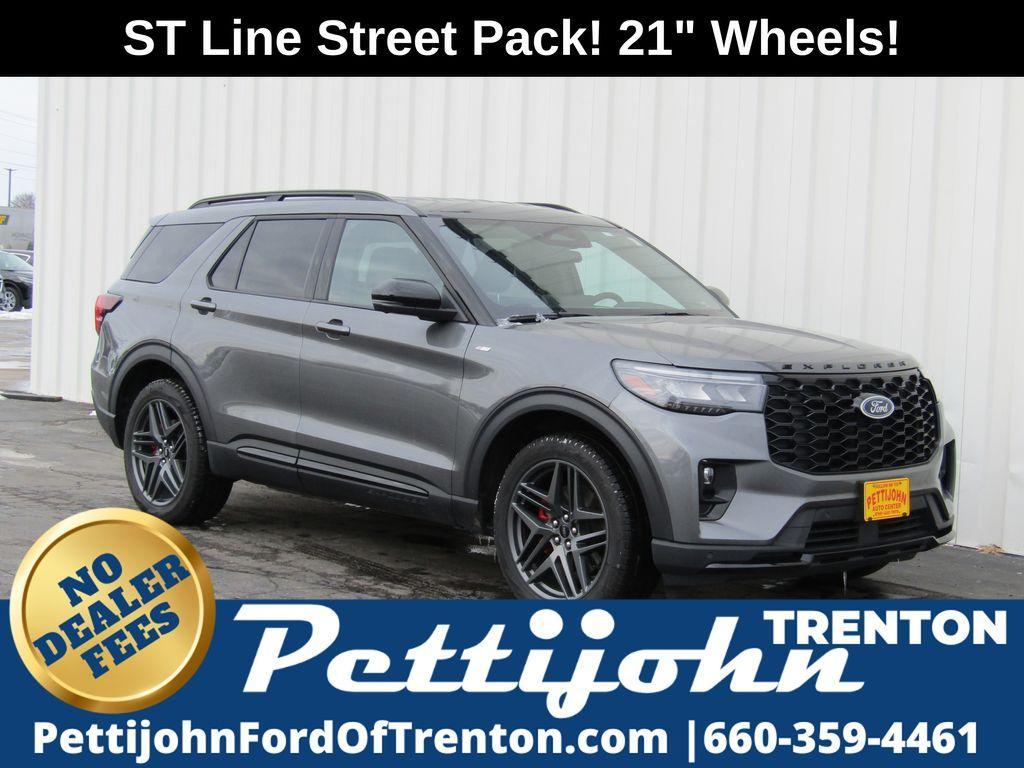 used 2025 Ford Explorer car, priced at $38,995