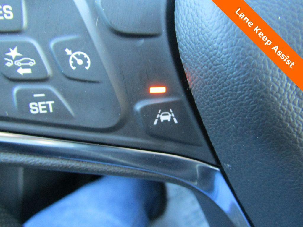 used 2023 Chevrolet Equinox car, priced at $19,500