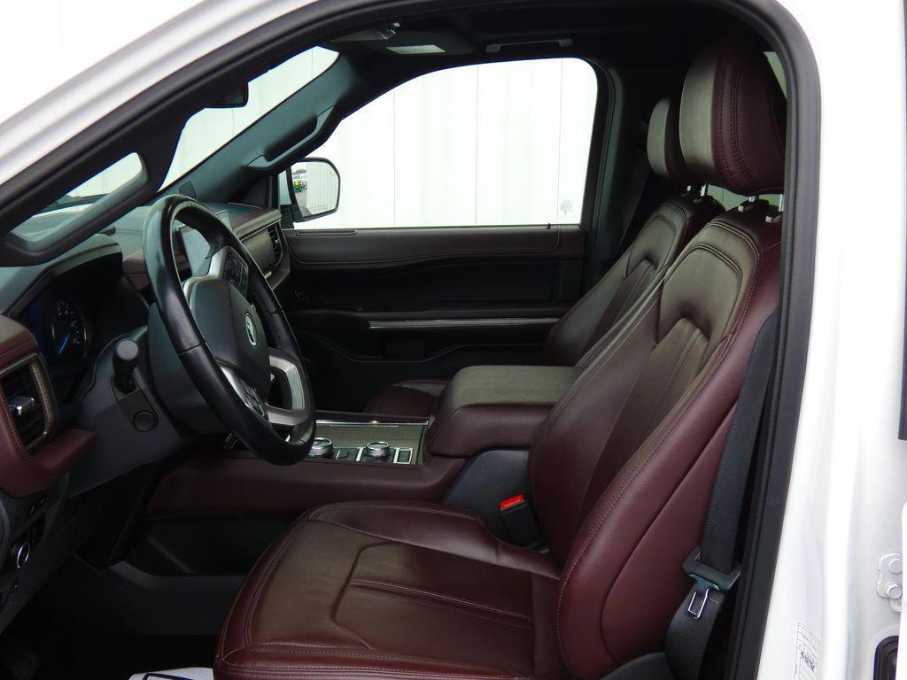 used 2023 Ford Expedition Max car, priced at $40,000