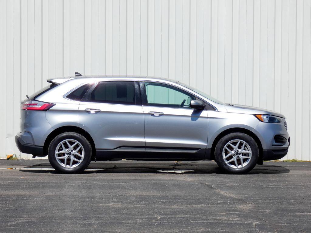 used 2024 Ford Edge car, priced at $21,500