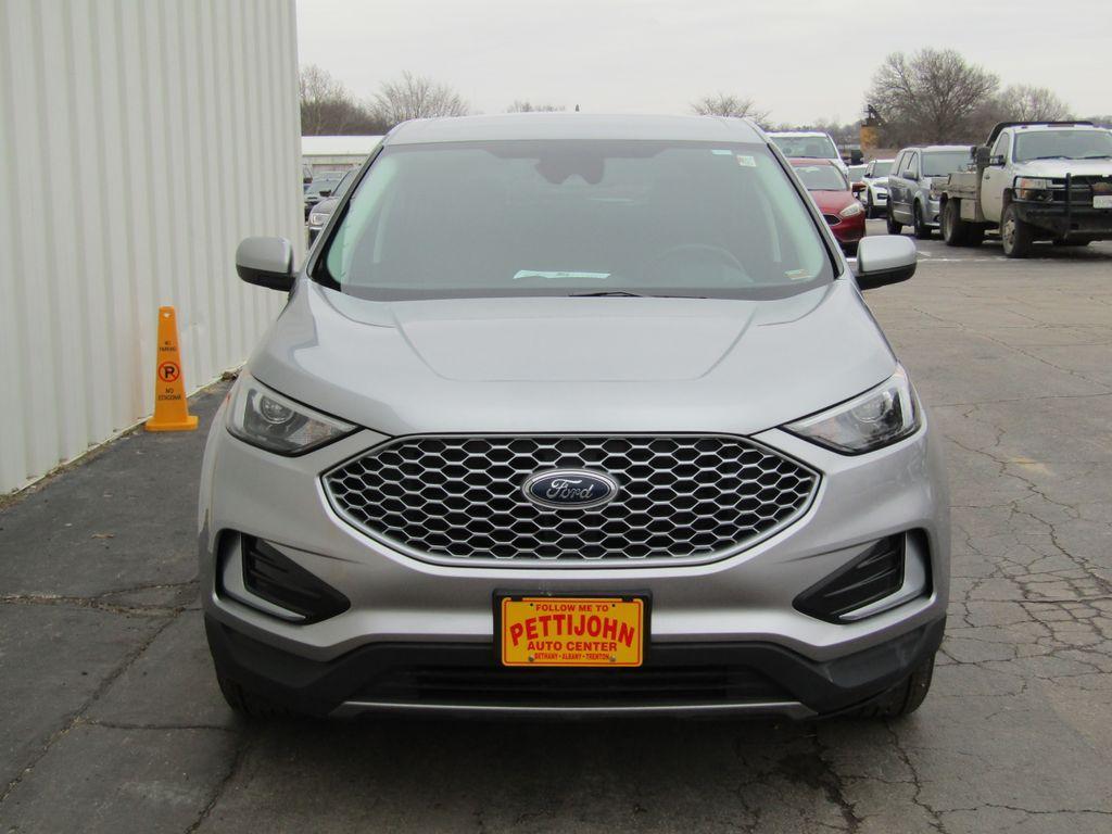 used 2024 Ford Edge car, priced at $21,500
