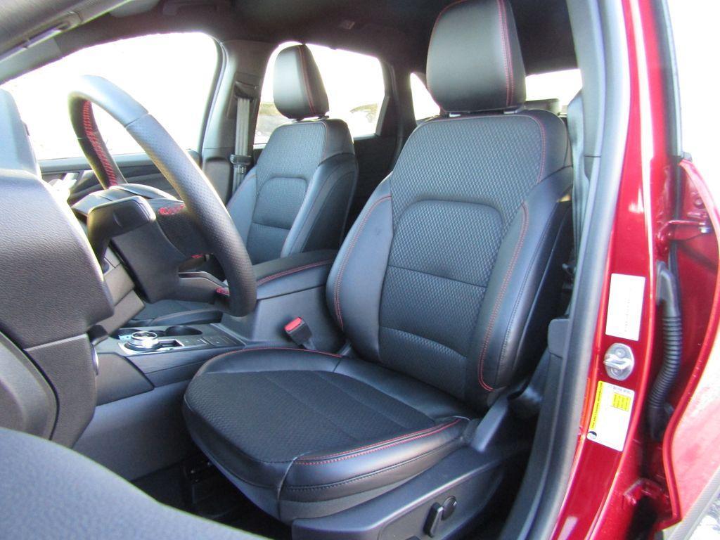 new 2026 Ford Escape car, priced at $33,075