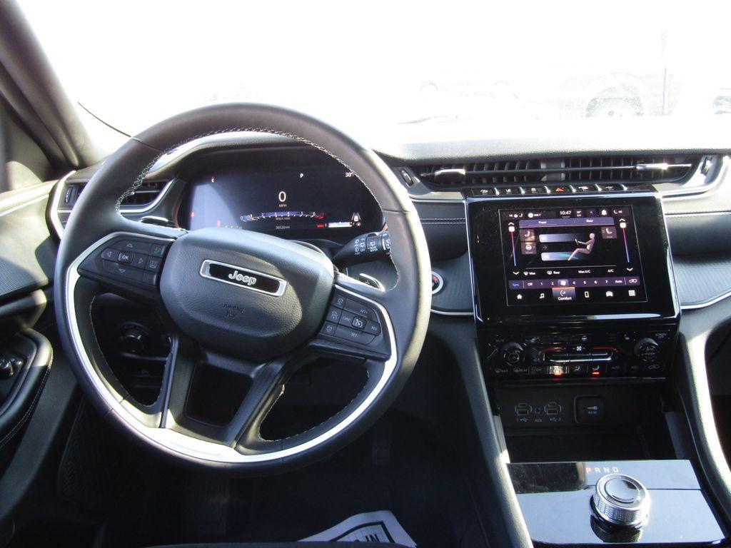 used 2024 Jeep Grand Cherokee L car, priced at $29,500