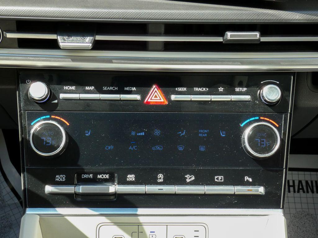 used 2025 Hyundai Santa Fe car, priced at $29,995