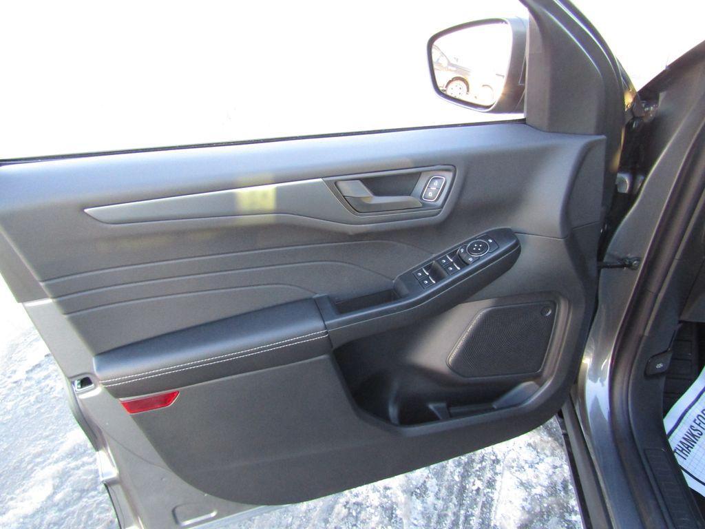 new 2026 Ford Escape car, priced at $32,080